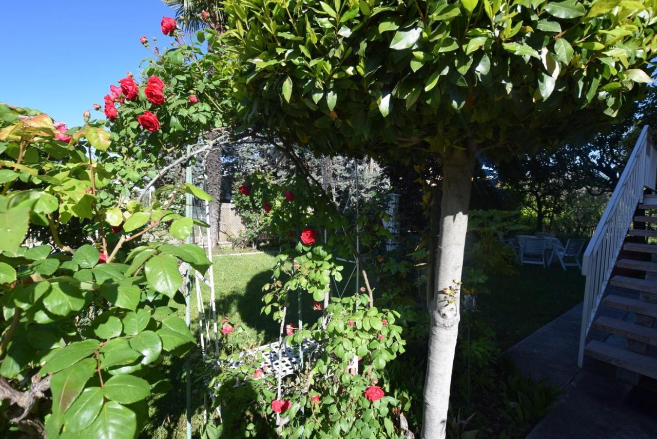 Villa Le Fate Dimora Di Charme Con Piscina Lazise Extérieur photo